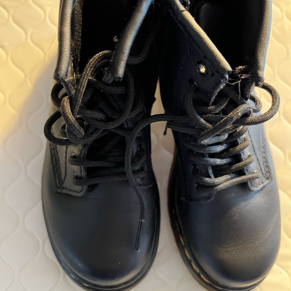 Dr. Martens Girls Boots Size 10